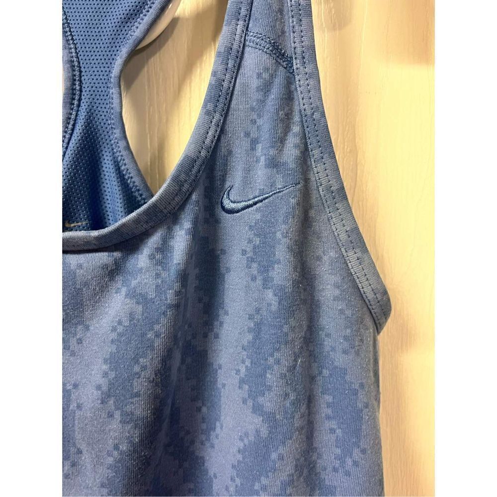 Nike Tank Top - Picture 4 of 6